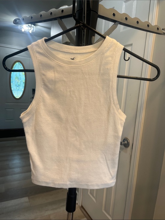 Hollister Tops - Hollister White Ribbed High-Neck Tank Top